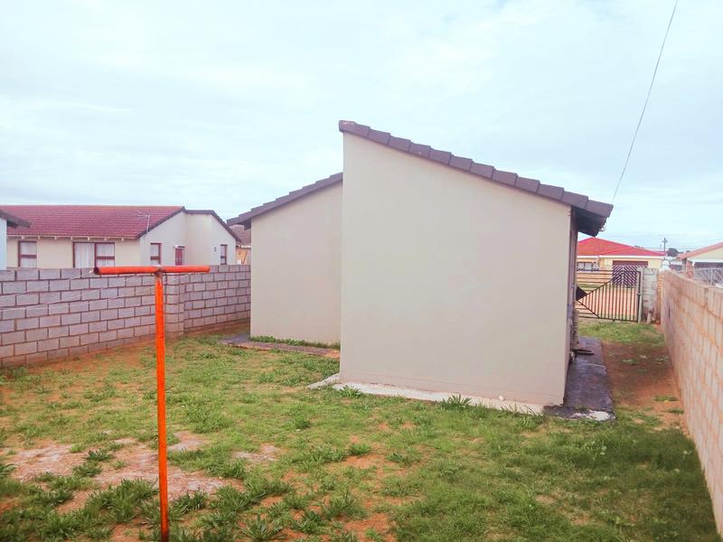 2 Bedroom Property for Sale in Motherwell Eastern Cape